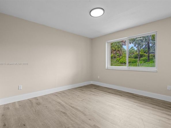 50 SW 26th Rd, Miami FL 33129