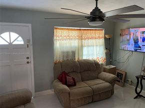 3031 NE 12th Ave, Pompano Beach FL 33064