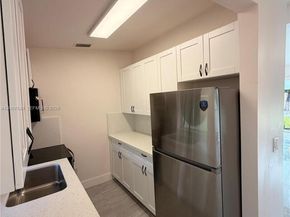 318 NW 30th Ter, Fort Lauderdale FL 33311