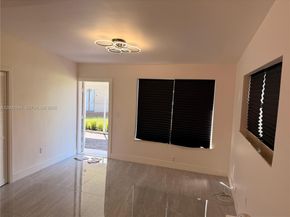 318 NW 30th Ter, Fort Lauderdale FL 33311