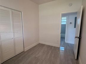 318 NW 30th Ter, Fort Lauderdale FL 33311