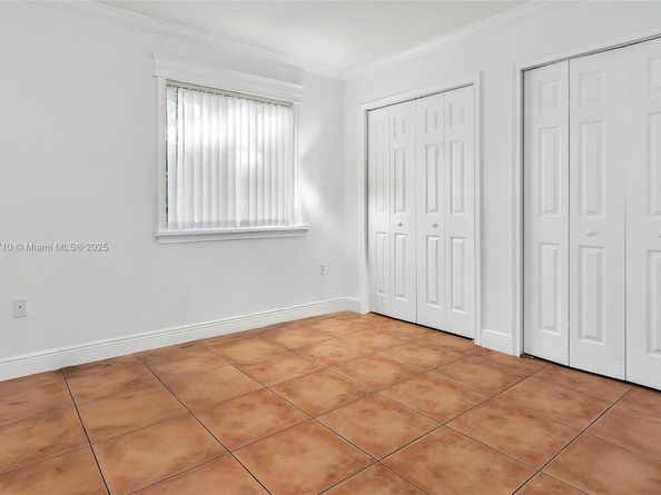 22000 SW 127th Ave, Miami FL 33170