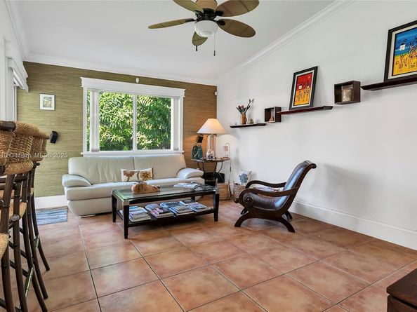 22000 SW 127th Ave, Miami FL 33170