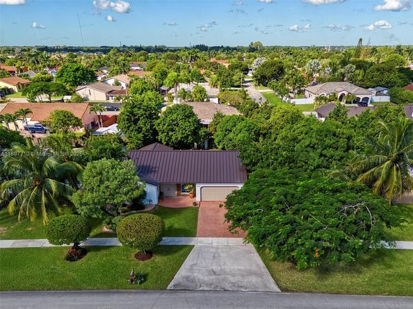22000 SW 127th Ave, Miami FL 33170