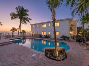 2910 N Surf Rd, Hollywood FL 33019