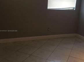 3642 NE 171st St 208, North Miami Beach FL 33160