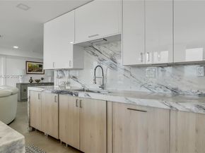 3100 NE 48th St PH18, Fort Lauderdale FL 33308