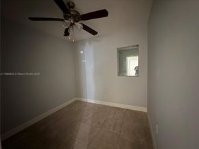165 NW 192nd St, Miami Gardens FL 33169