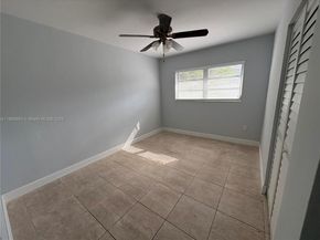 165 NW 192nd St, Miami Gardens FL 33169