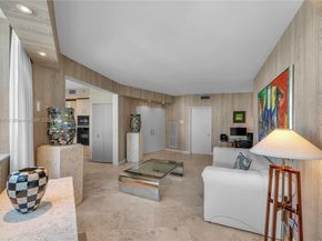 300 S Pointe Dr 906, Miami Beach FL 33139