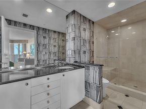 300 S Pointe Dr 906, Miami Beach FL 33139