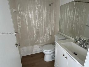 770 Claughton Island Dr 2109, Miami FL 33131