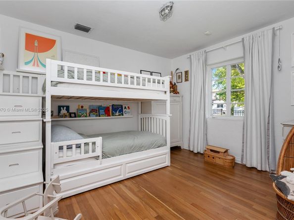 1375 SW 47th Ave, Coral Gables FL 33134