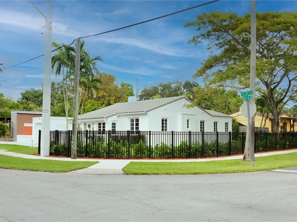 1375 SW 47th Ave, Coral Gables FL 33134