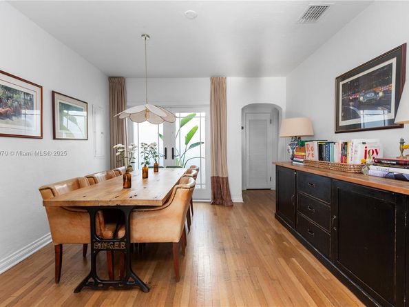 1375 SW 47th Ave, Coral Gables FL 33134
