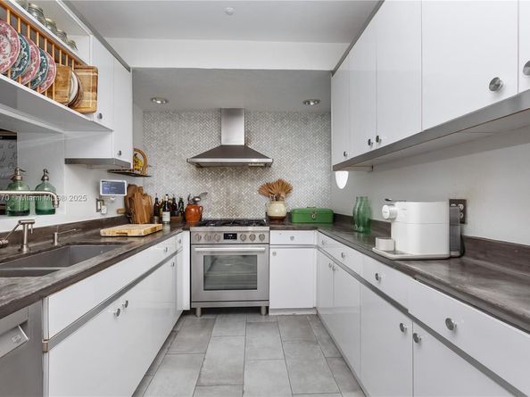 1375 SW 47th Ave, Coral Gables FL 33134