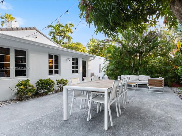 1375 SW 47th Ave, Coral Gables FL 33134