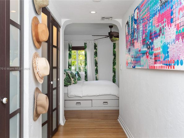 1375 SW 47th Ave, Coral Gables FL 33134