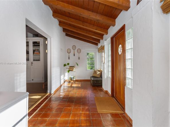 1375 SW 47th Ave, Coral Gables FL 33134
