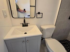 15124 SW 81st St 102, Miami FL 33193