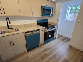 15124 SW 81st St 102, Miami FL 33193