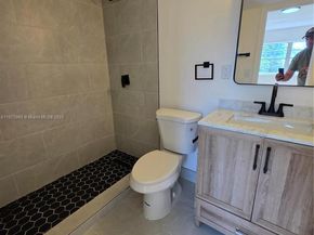 15124 SW 81st St 102, Miami FL 33193