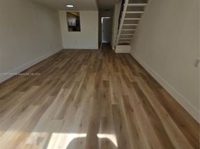15124 SW 81st St 102, Miami FL 33193