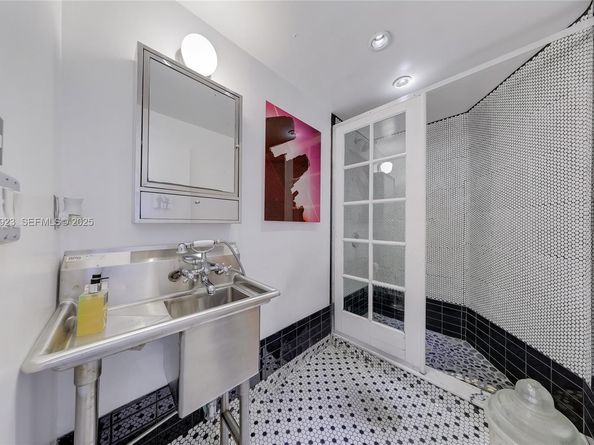 305 Jefferson Ave 5, Miami Beach FL 33139