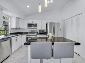 1621 Cypress Pointe Dr 511, Coral Springs FL 33071