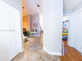 15568 SW 138th Pl, Miami FL 33177