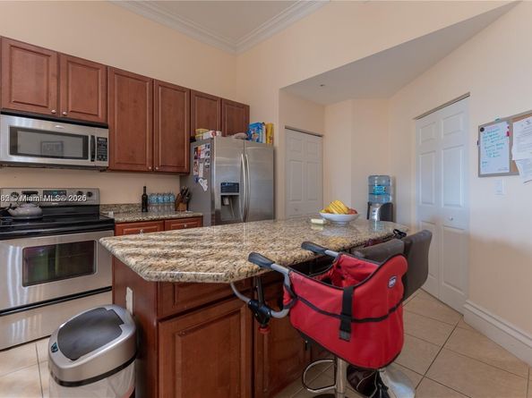 3001 NE 185th St 710, Aventura FL 33180