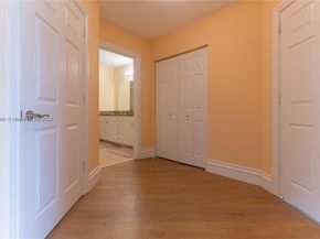 3001 NE 185th St 710, Aventura FL 33180