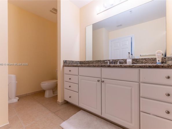 3001 NE 185th St 710, Aventura FL 33180
