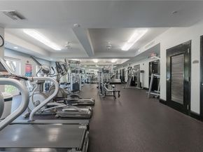 3001 NE 185th St 710, Aventura FL 33180