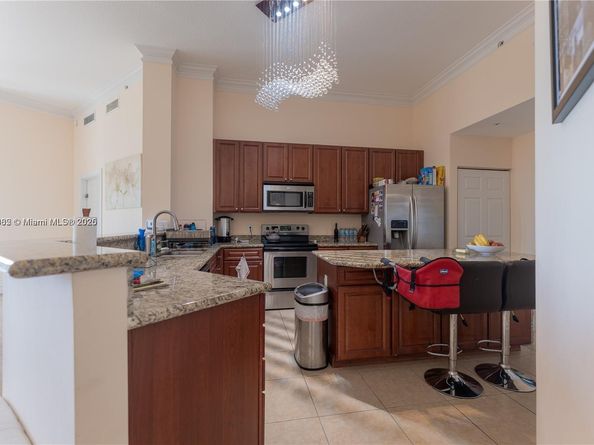 3001 NE 185th St 710, Aventura FL 33180