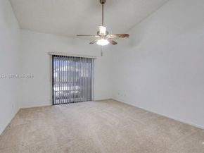 7641 NW 99th Ave, Tamarac FL 33321