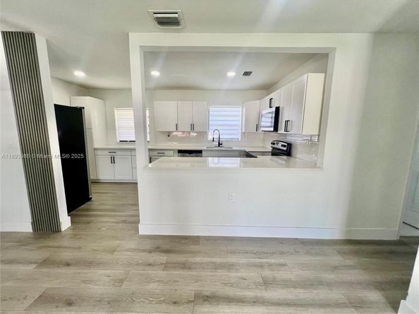 18011 NW 23rd Ave, Miami Gardens FL 33056