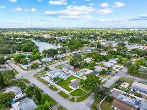 3150 SW 39th Ave, West Park FL 33023