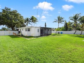 3150 SW 39th Ave, West Park FL 33023