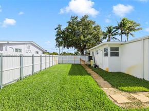 3150 SW 39th Ave, West Park FL 33023