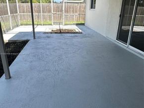 6285 NW 23rd St, Margate FL 33063