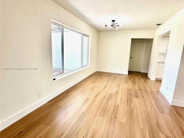 6285 NW 23rd St, Margate FL 33063