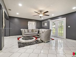 2210 NW 91st Ter, Pembroke Pines FL 33024