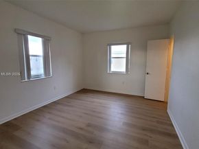 8453 NW 4th Ct 8453, Miami FL 33150
