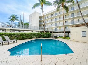 1401 Bay Rd 405, Miami Beach FL 33139