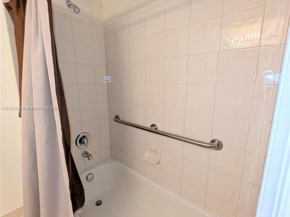 4723 E Lucerne Lakes Blvd E 634, Green Acres FL 33467