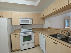 4723 E Lucerne Lakes Blvd E 634, Green Acres FL 33467