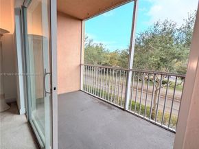 4723 E Lucerne Lakes Blvd E 634, Green Acres FL 33467
