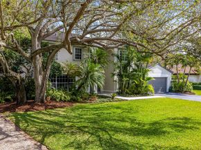 16085 SW 84th Pl, Palmetto Bay FL 33157