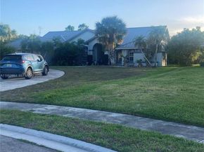 1285 Mayview Way, Wellington FL 33414